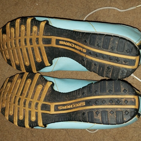 Pair of leather Blue and Black Skechers sz 9.5 Women's - Picture 4 of 4